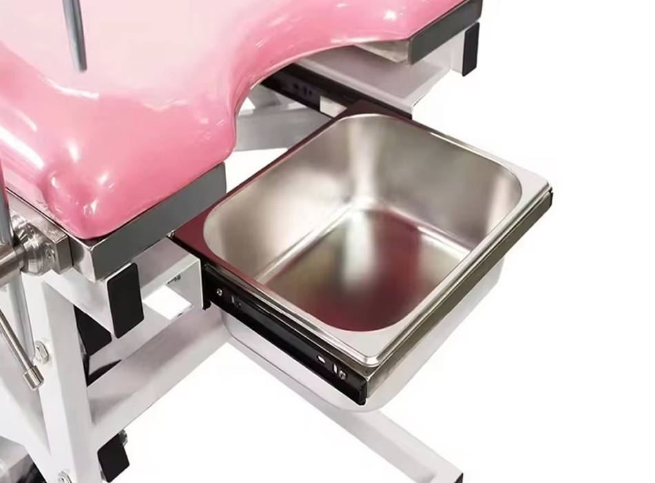 YGP01 Electric Delivery gynekologisk säng